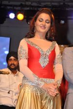 Monica Bedi at Baisakhi Celebration co-hosted by G S Bawa and Punjab Association Of India in Mumbai on 13th April 2013 (122).JPG